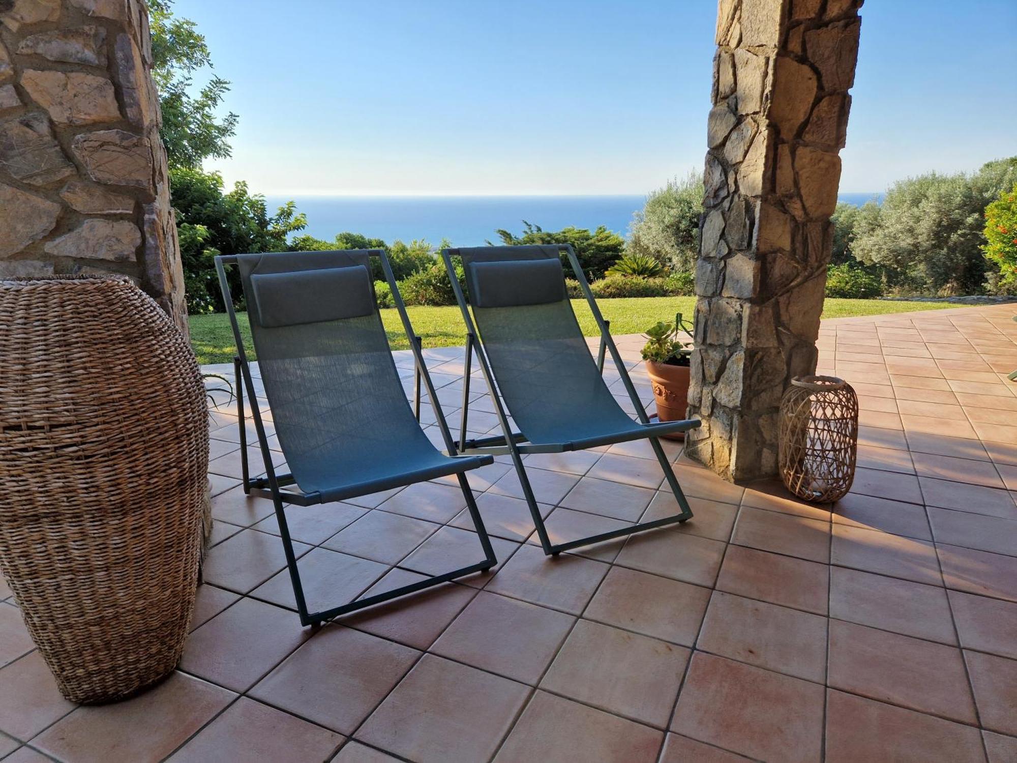 Villa del Carrubo a due passi dal mare di Cefalù Collesano Esterno foto