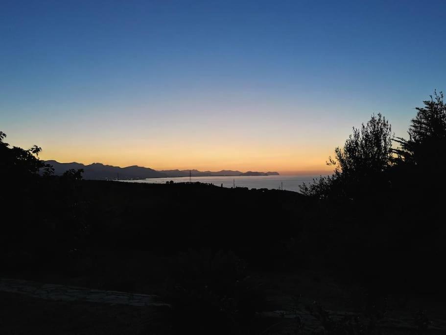 Villa del Carrubo a due passi dal mare di Cefalù Collesano Camera foto