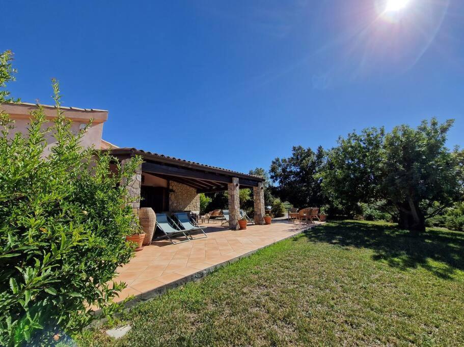 Villa del Carrubo a due passi dal mare di Cefalù Collesano Camera foto